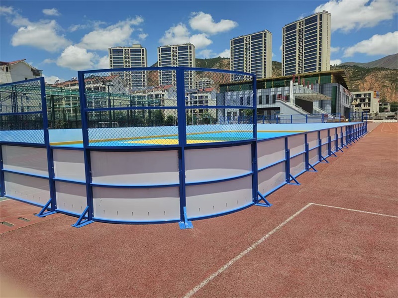 冰球场围栏